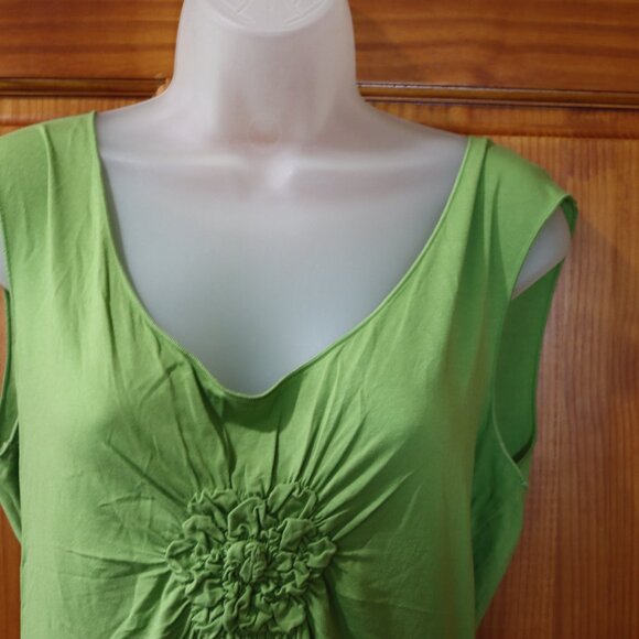 Green Rosette Tank Top Unbranded Est LG - Picture 2 of 7